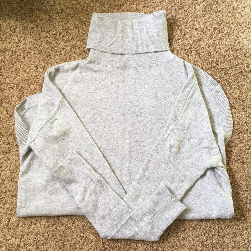 Nordstrom Chelsea28 gray turtleneck tunic sweater